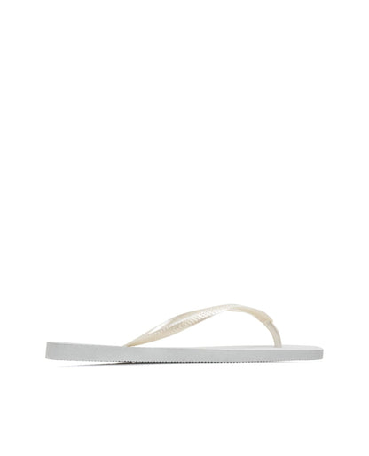 HAVAIANAS Beach Flip Flops & Stylish Summer Flip Flop Sandals White