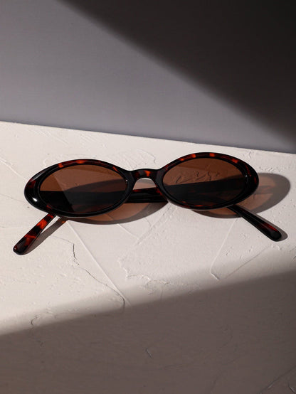 Classic Oval Leopard Print Fashion Glasses