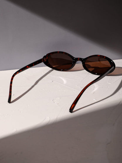 Classic Oval Leopard Print Fashion Glasses