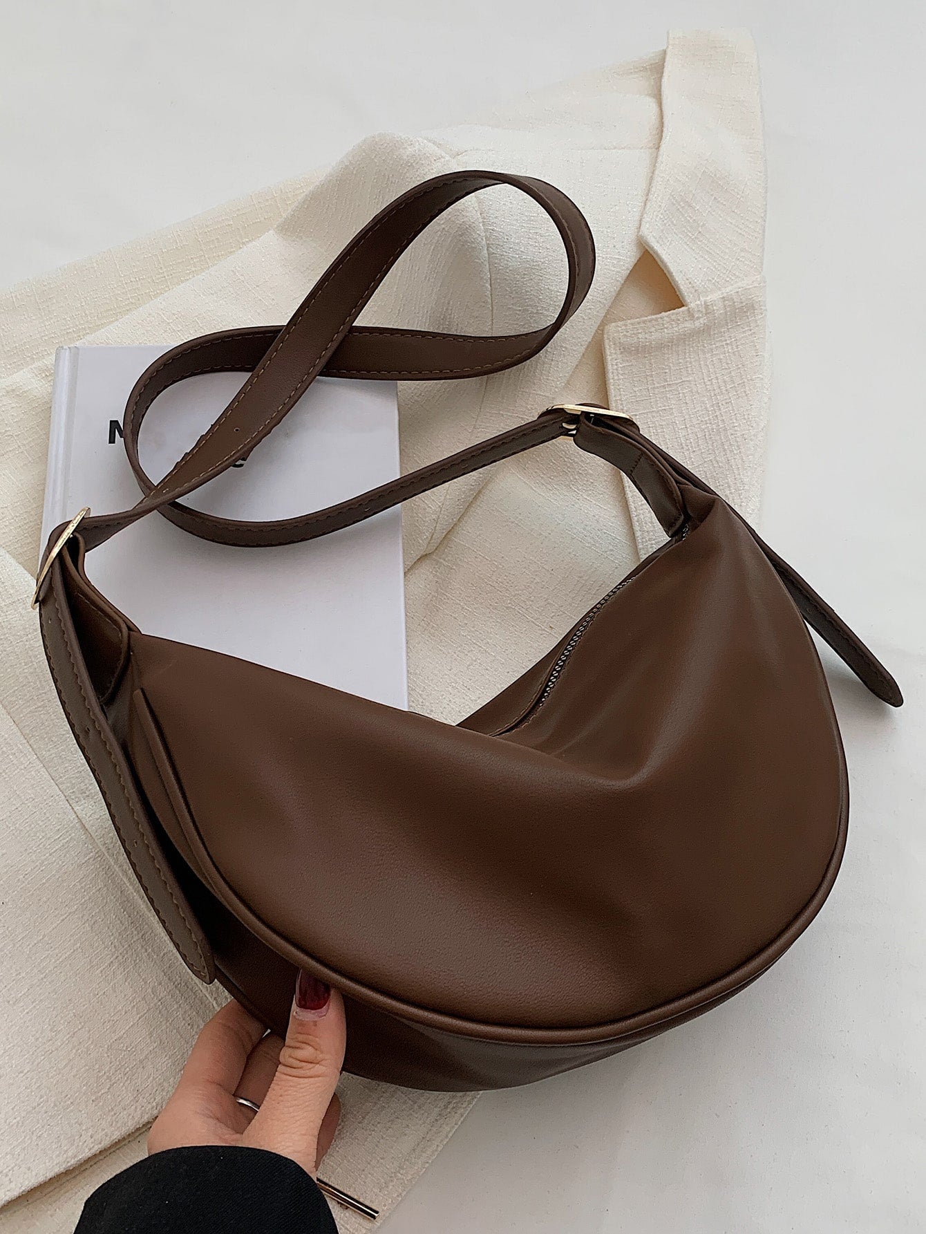 Minimalist Large Capacity Zipper Shoulder Saddle Bag