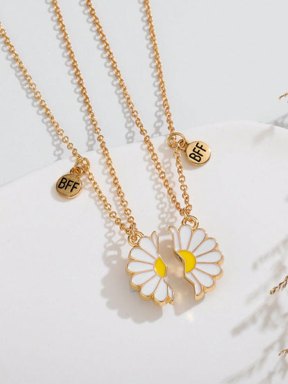 2pcs Daisy BFF Magnetic Necklace Set