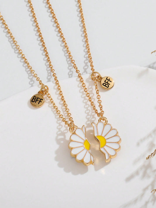 2pcs Daisy BFF Magnetic Necklace Set