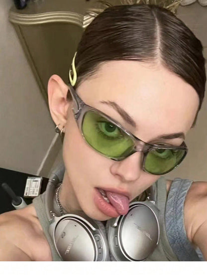 MEIRONG Y2K Green Retro Punk Oval Sunglasses for Women
