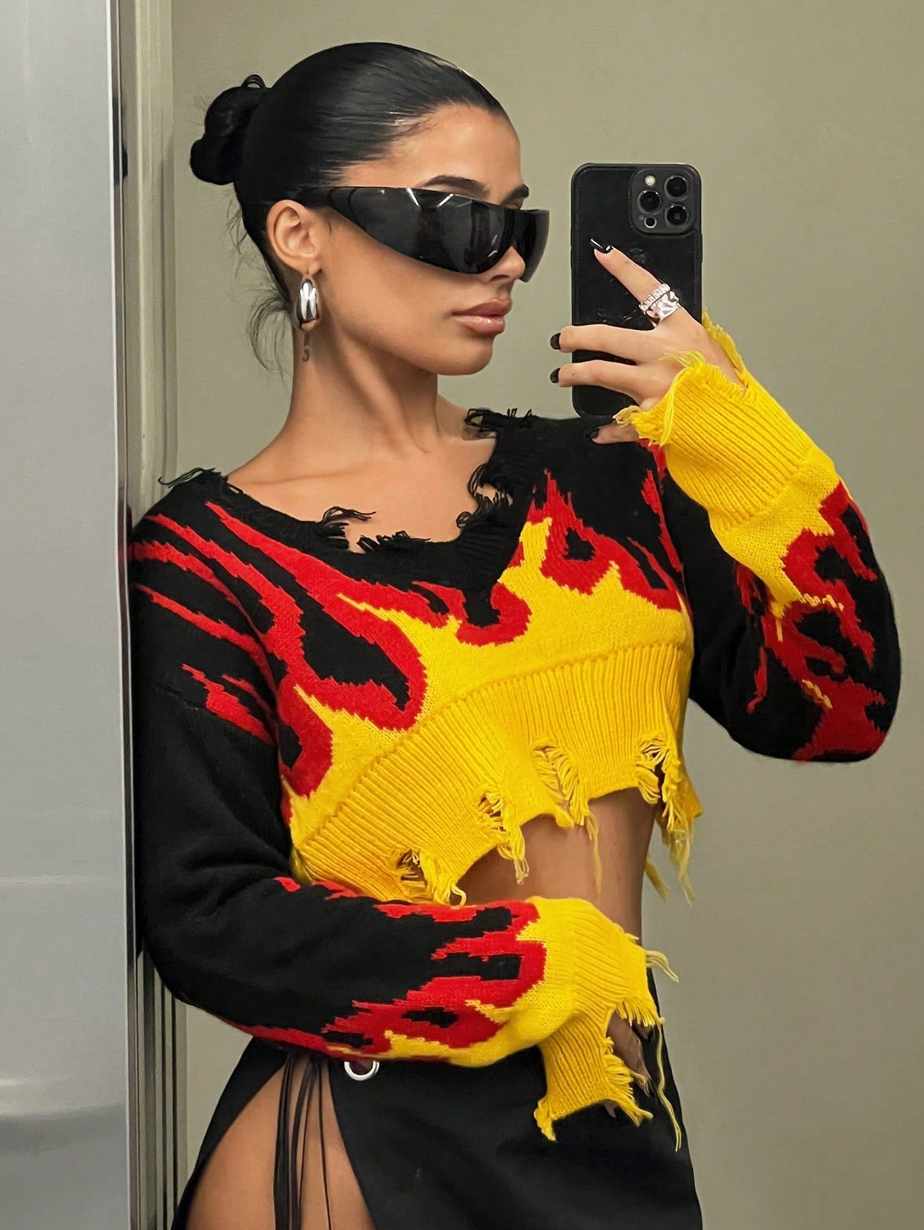 Women’s Fire Pattern Distressed Crop Long Sleeve Sweater