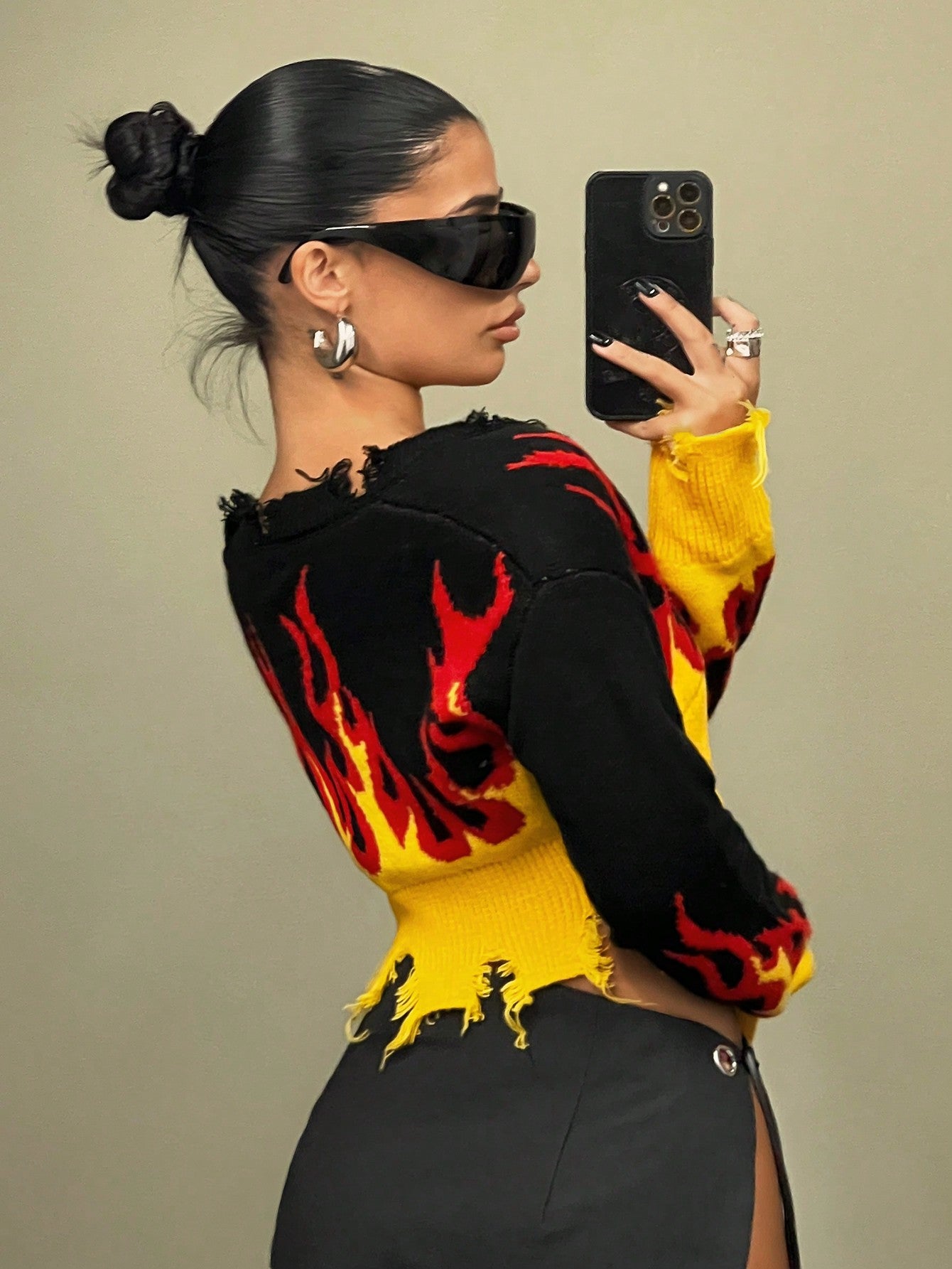 Women’s Fire Pattern Distressed Crop Long Sleeve Sweater