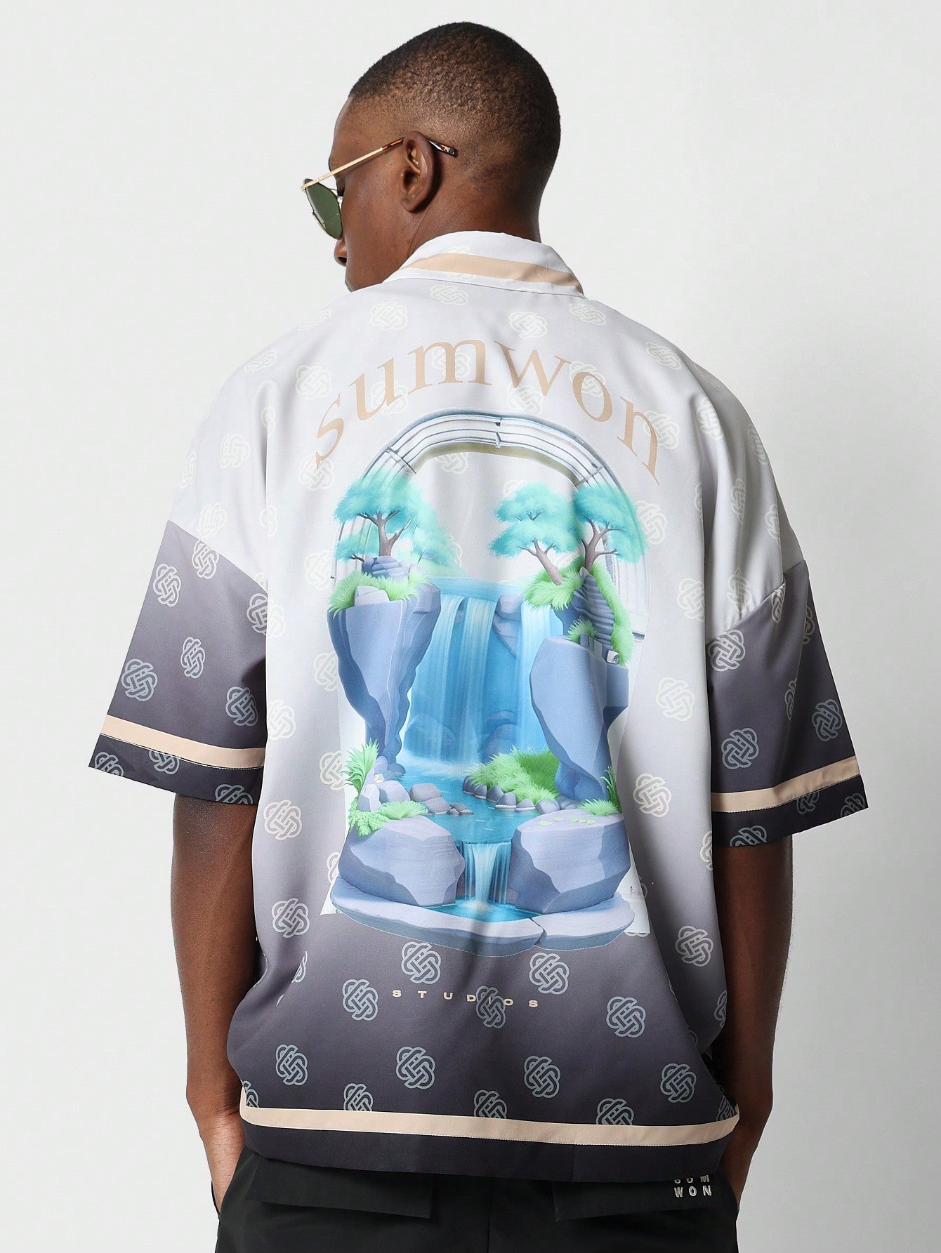 Men’s Relaxed Fit All-Over Print Short Sleeve Shirt