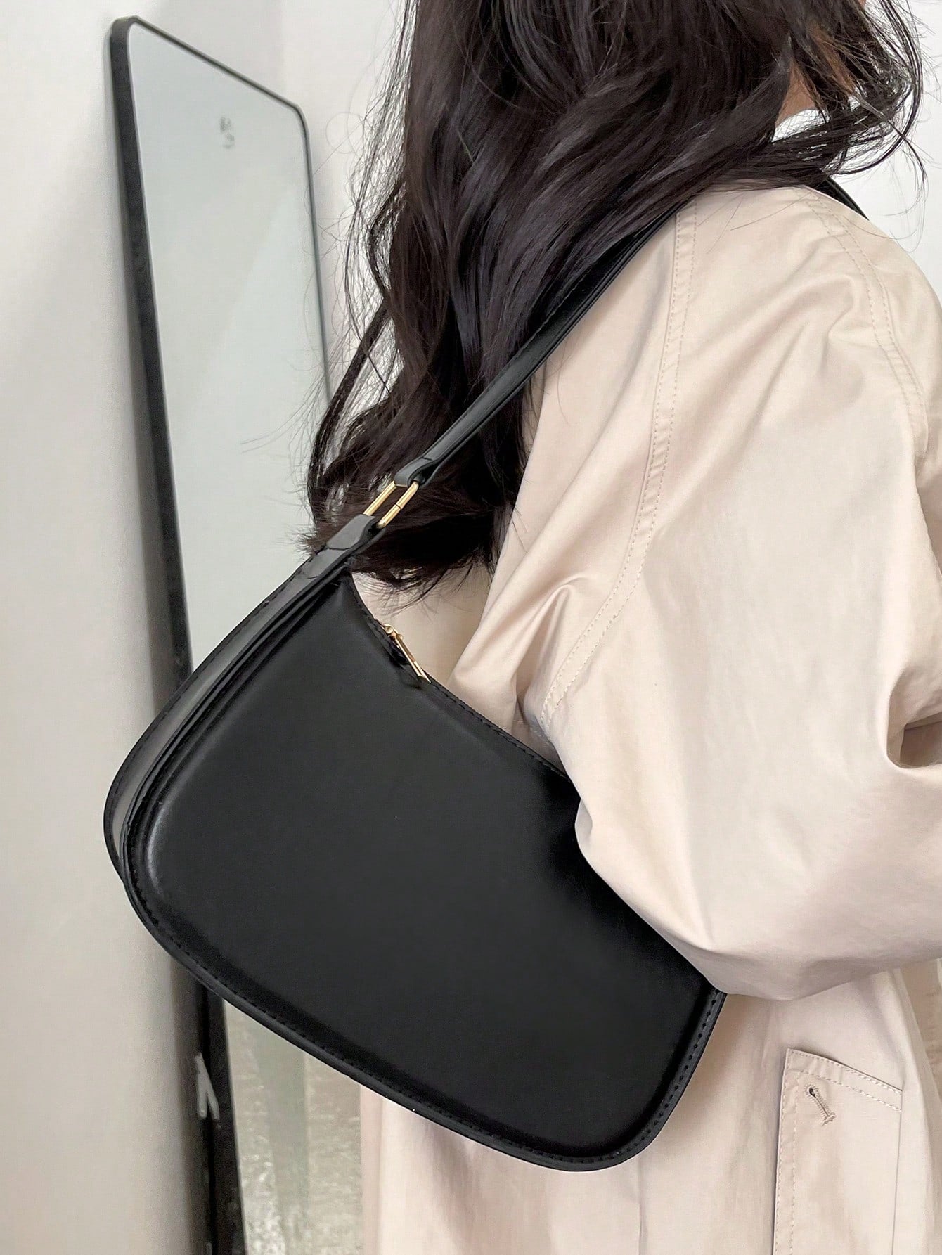 Simple Black Solid Color Flap Underarm Shoulder Bag