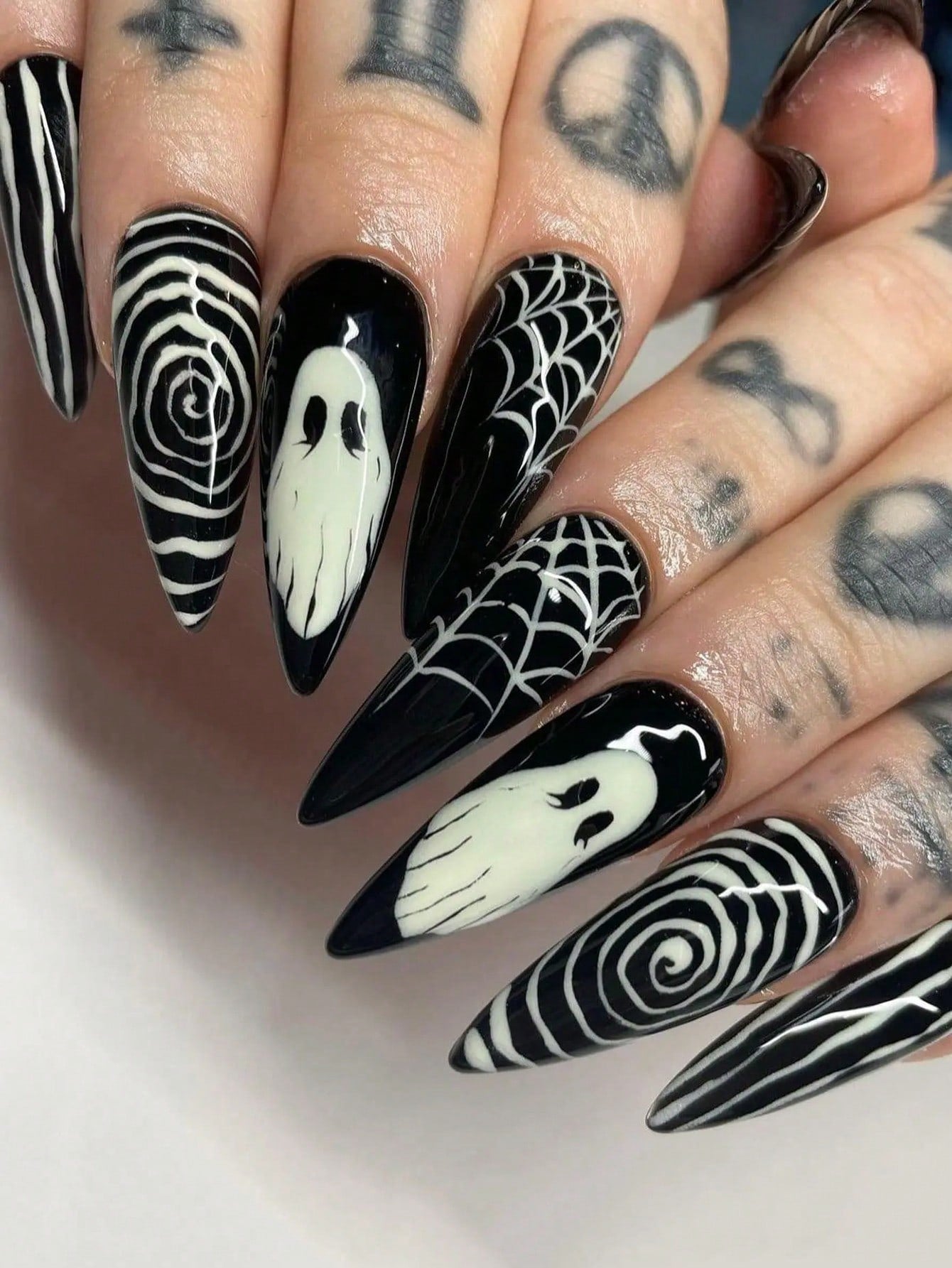 Halloween Ghost Spider Web Almond Press-On Nails