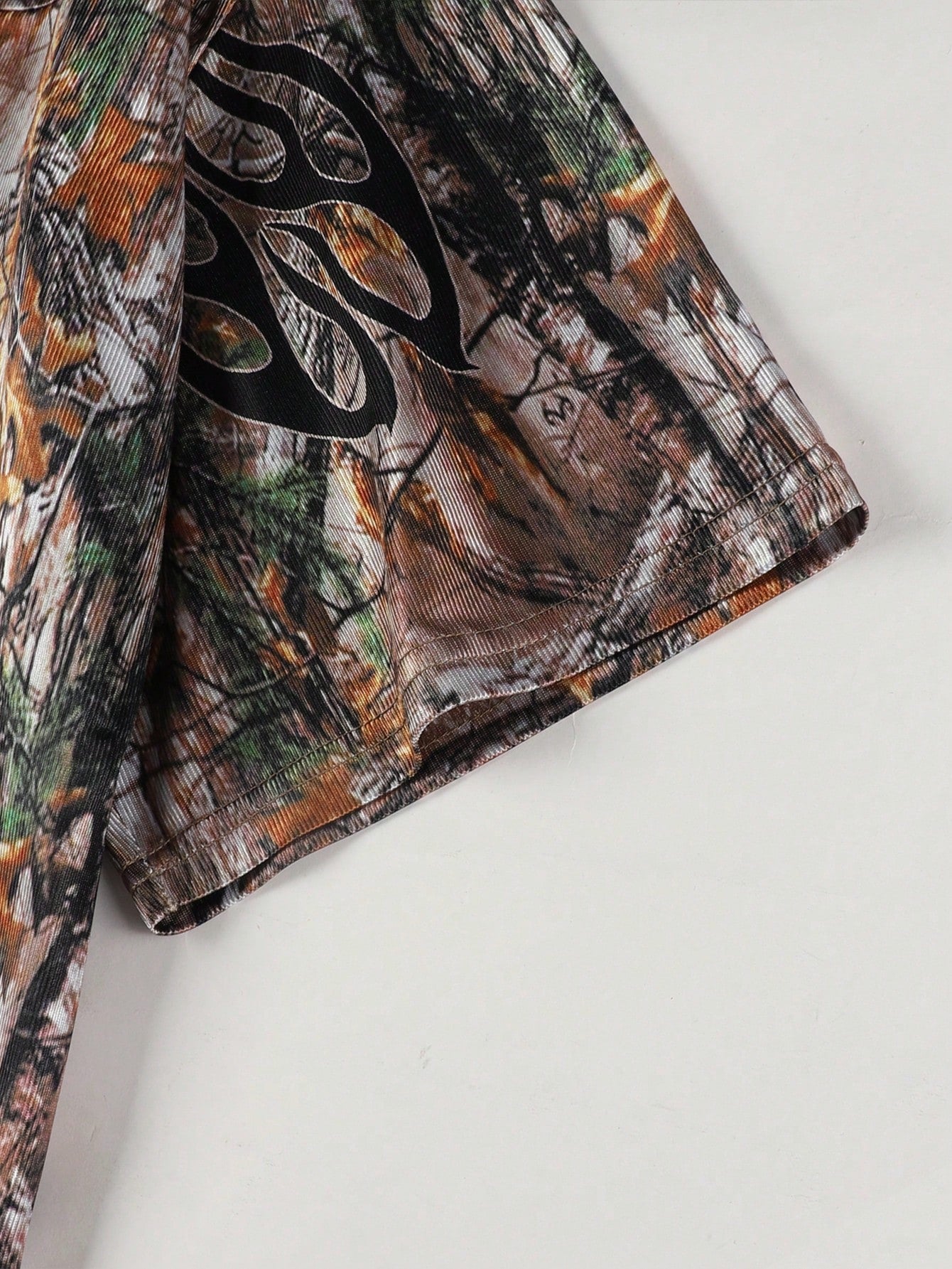 Street Life Men's Khaki Camouflage Branch Print V-Neck Sports Jersey