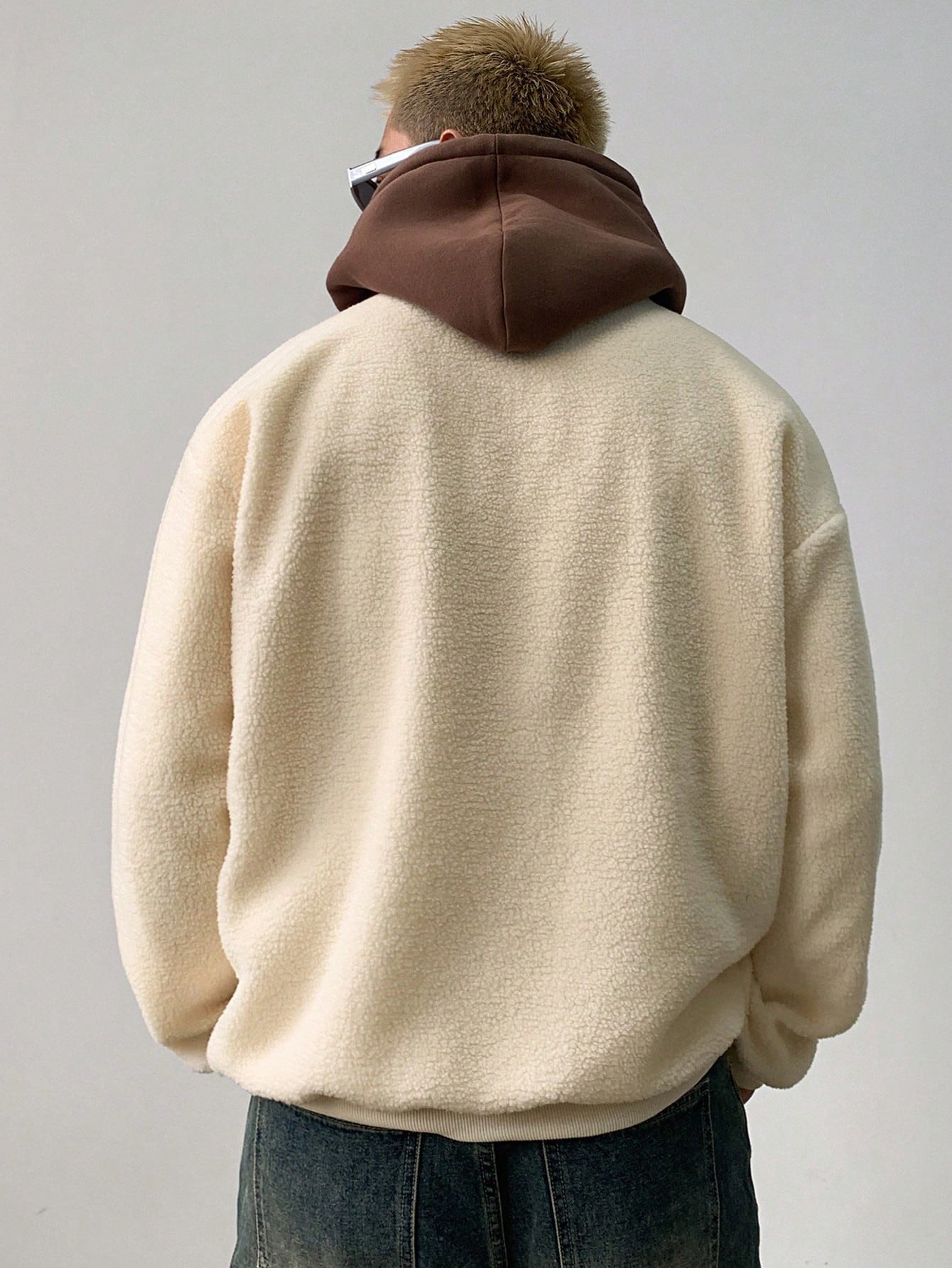Men Patch Printed Fleece Hoodie