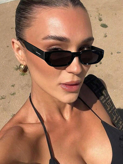 Retro Rectangular Wide-Edged Fashion Glasses