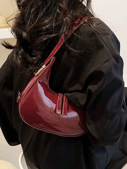 Elegant Glossy Crescent Daily Commute Crossbody Bag
