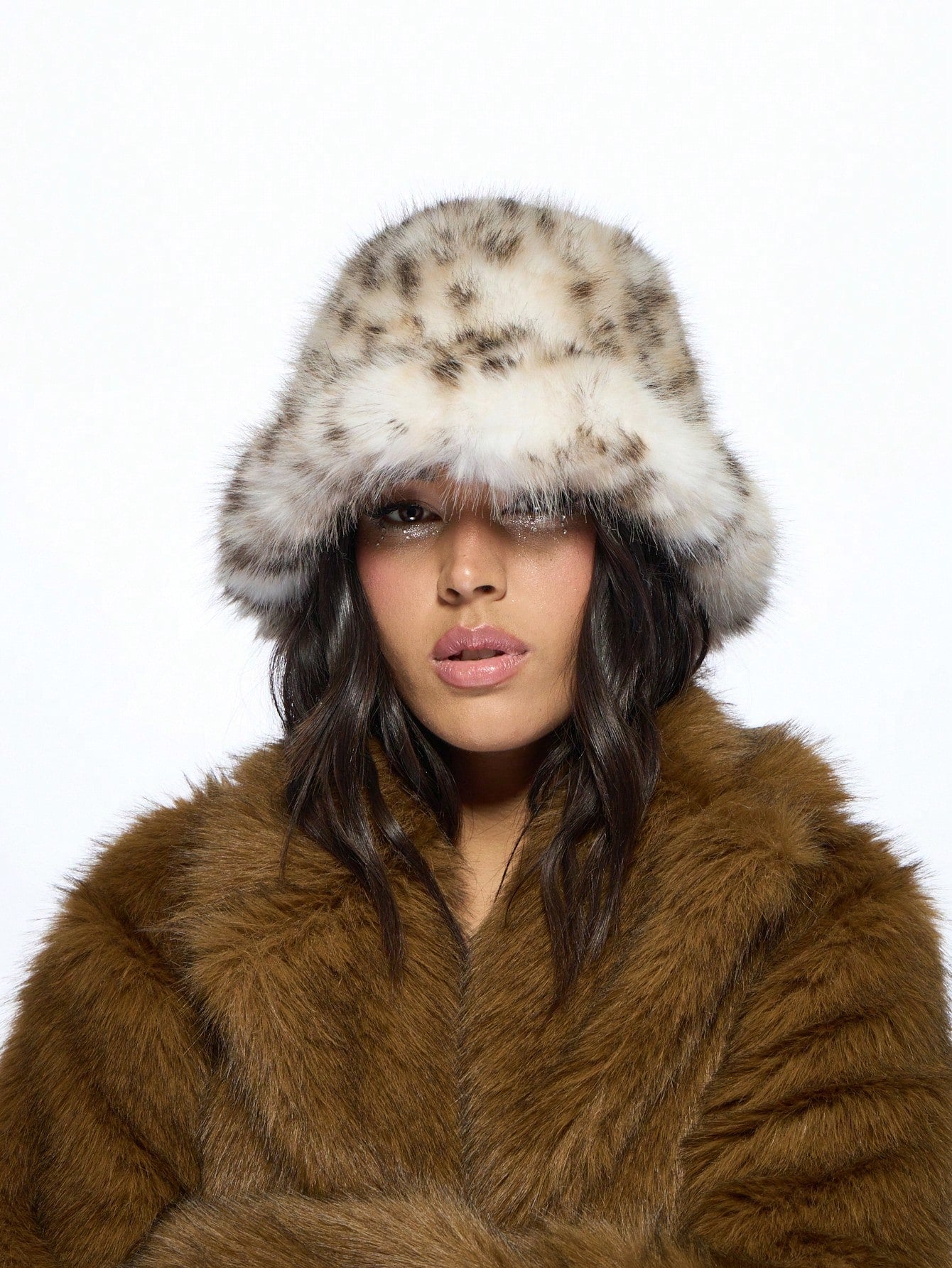 Snow Leopard Faux Fur Bucket Hat