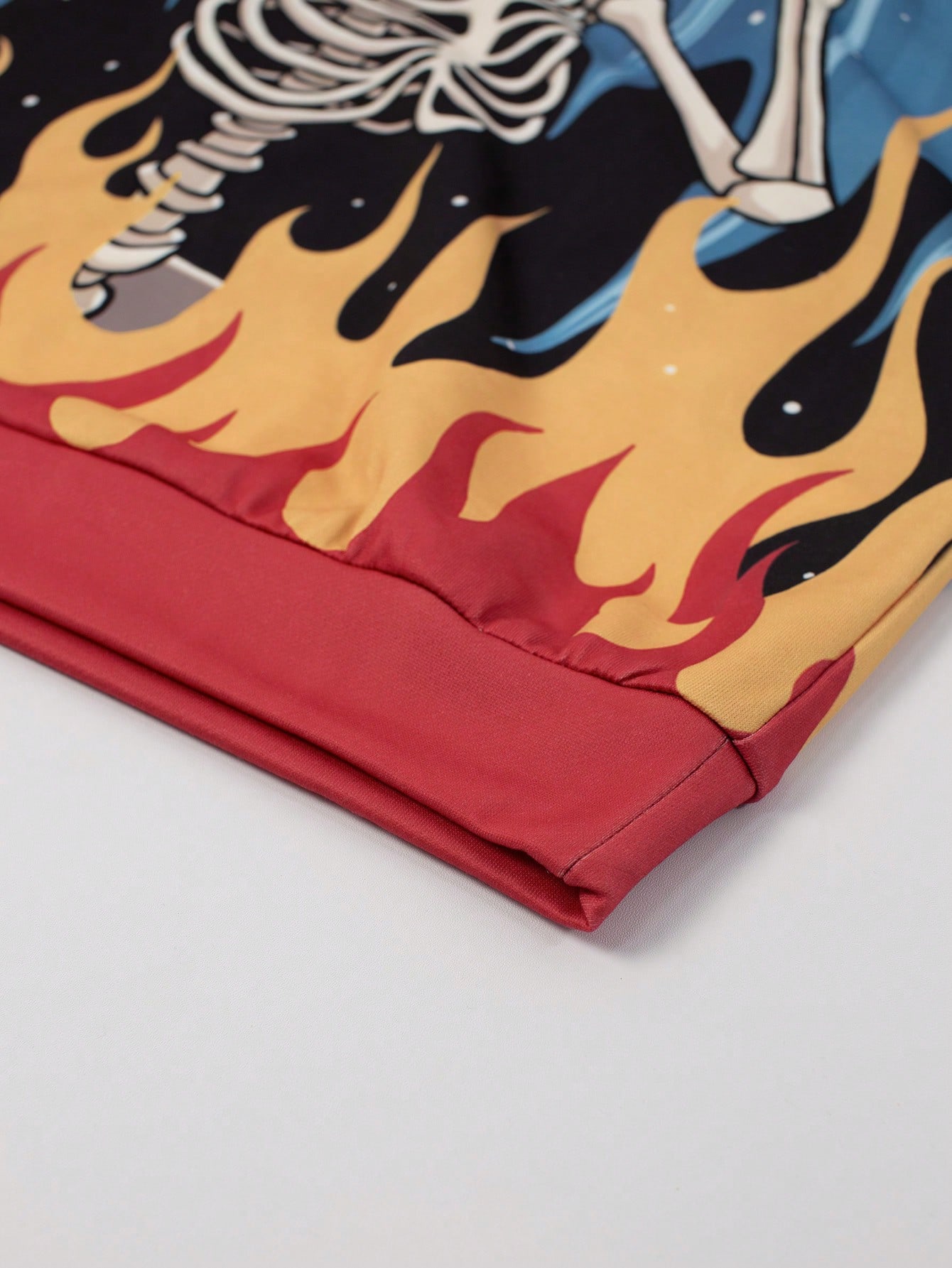 Men's Contrast Skull Flame Print Hoodie