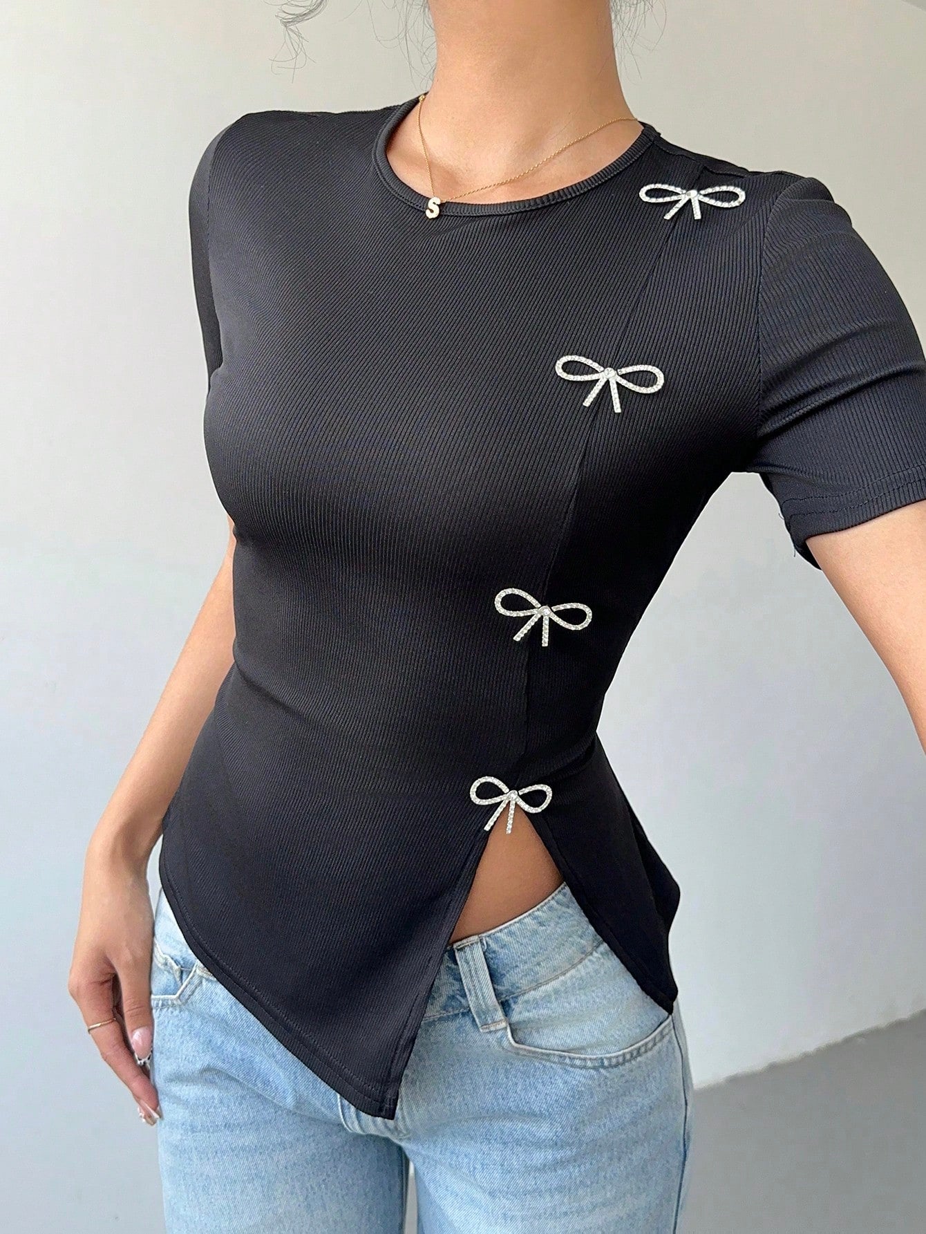 Women's Rhinestone Bow Side Slit T-Shirt