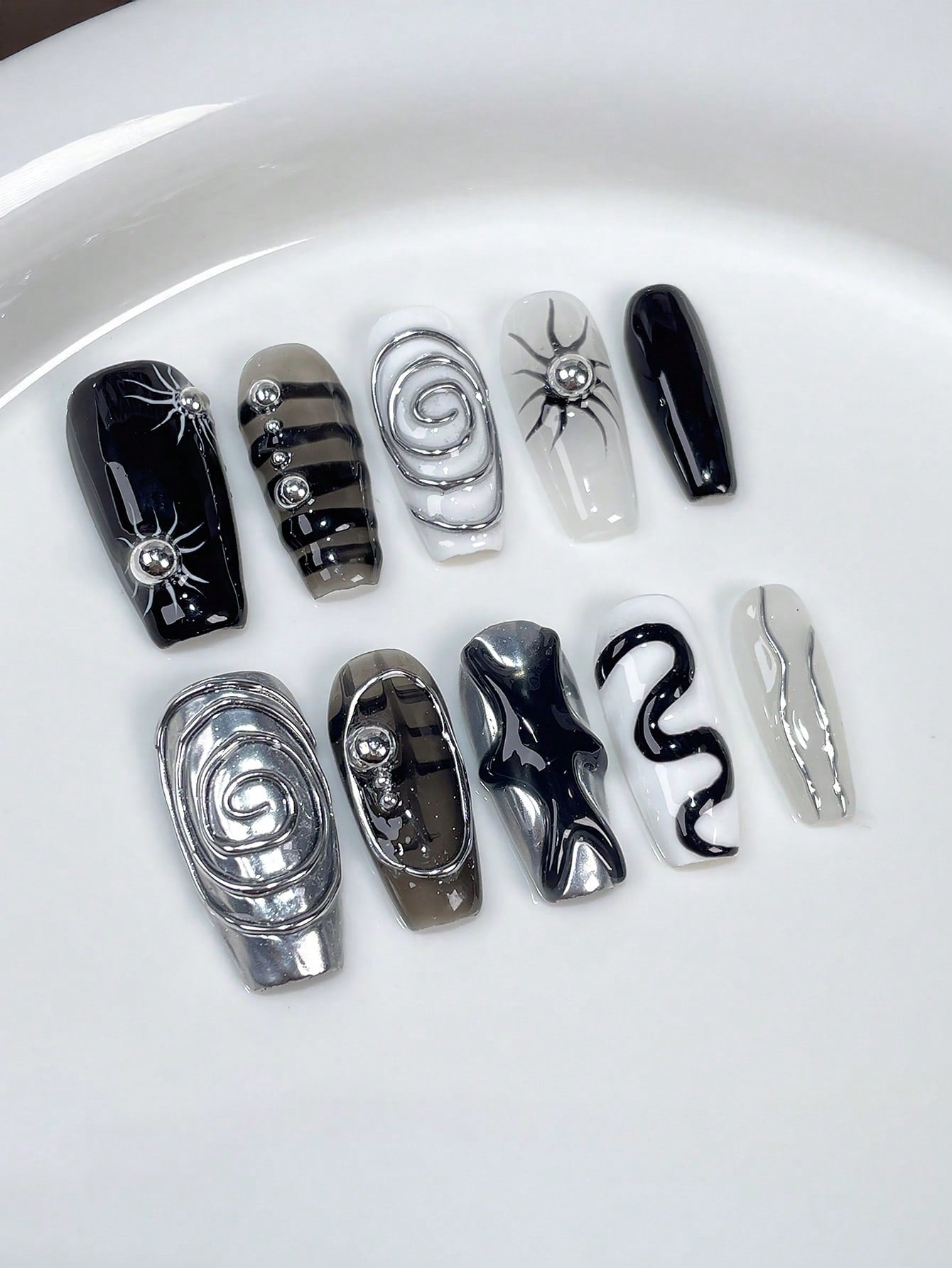 Y2K Chrome Silver Liquid Metal Coffin Press-On Nails