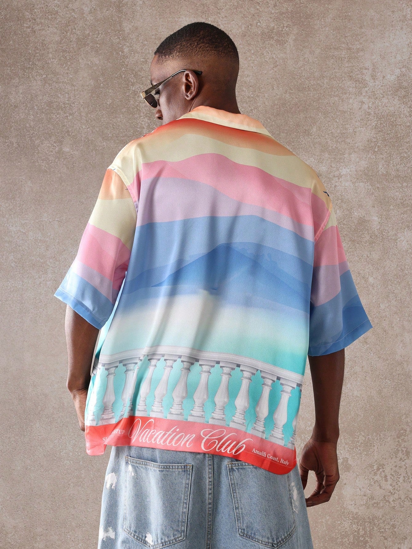 Vacation Club Retro Summer Paradise Short Sleeve Shirt