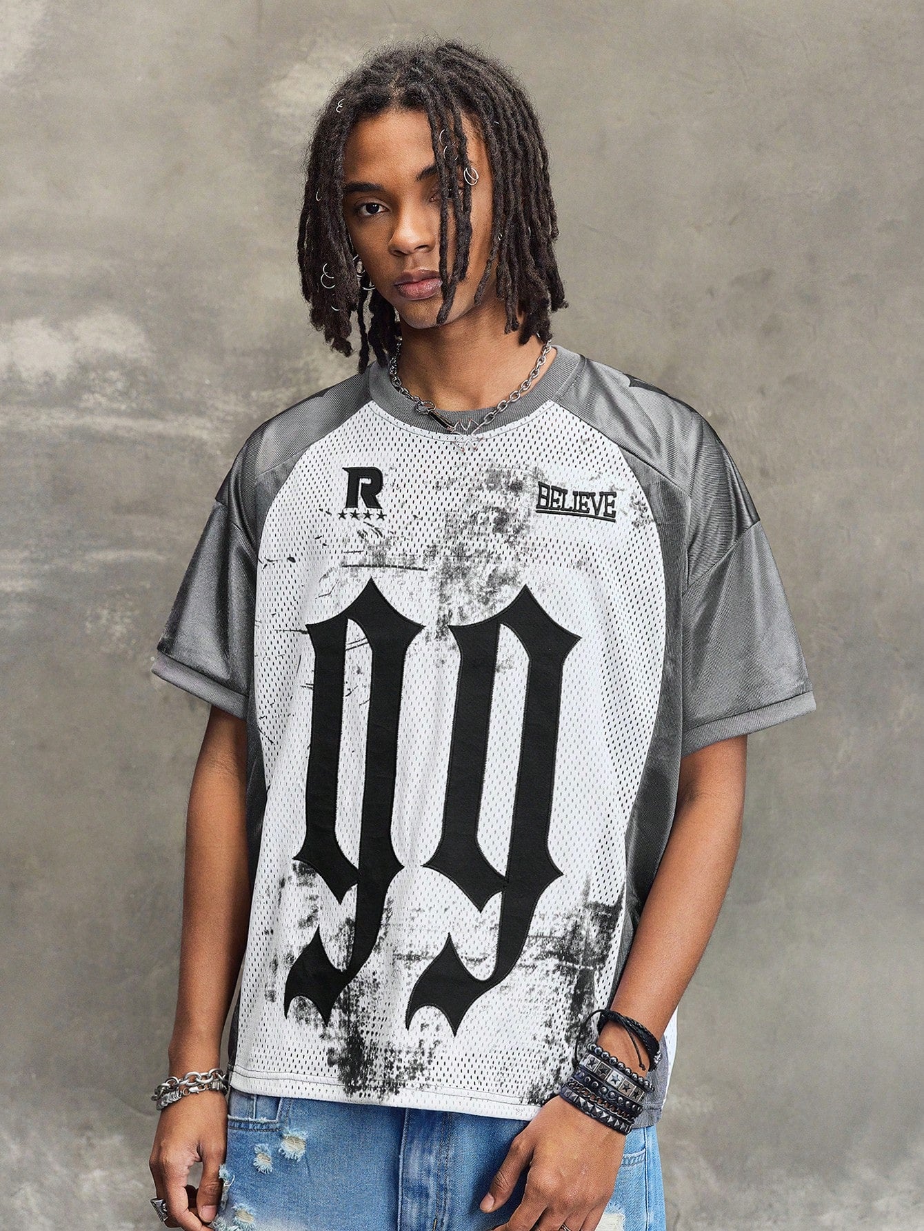 White Round Animal Letter & Slogan Hip-Hop Streetwear Neck Jersey
