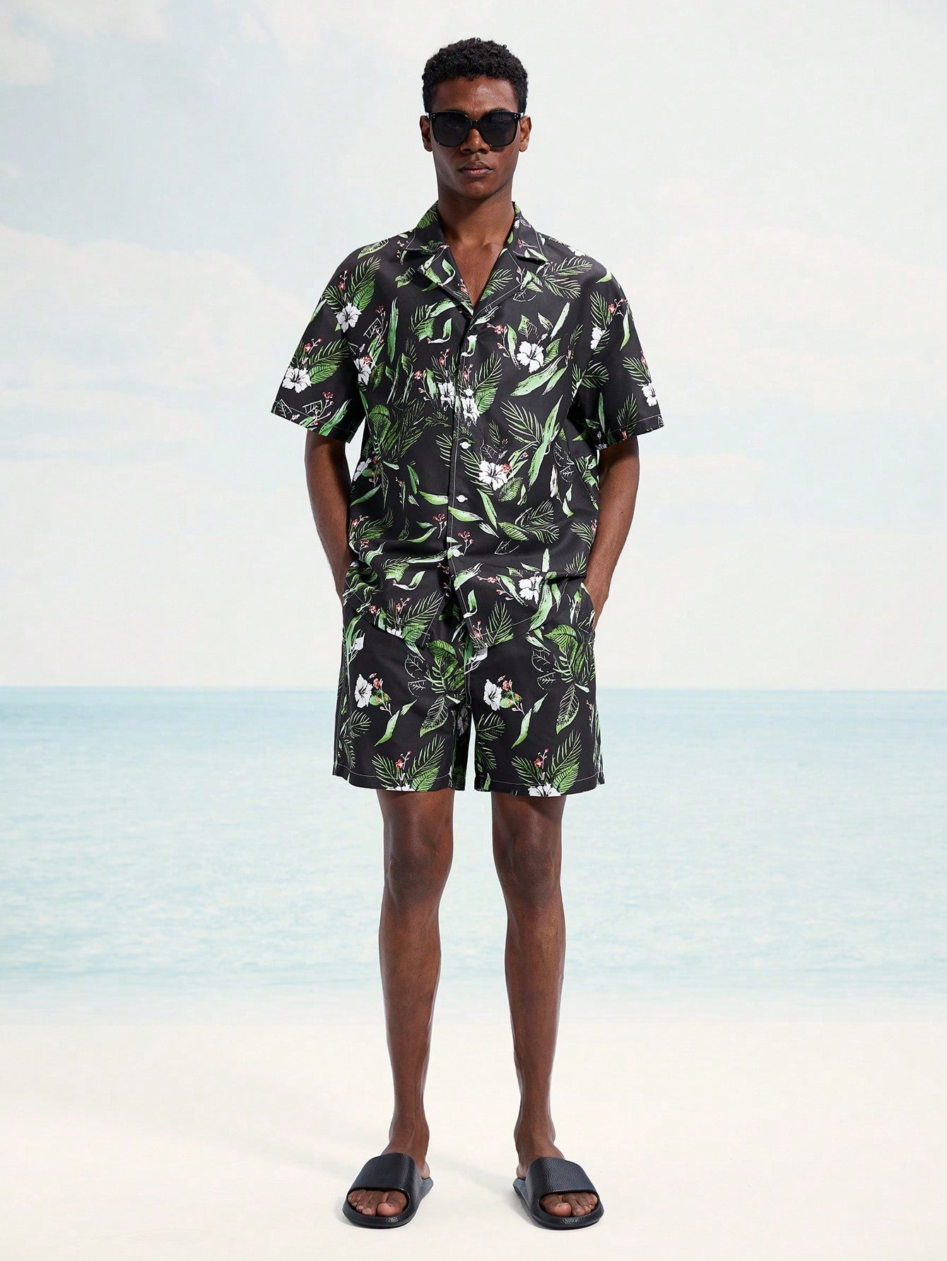 Men's Tropical Plant Print Shirt and Shorts Beach Set