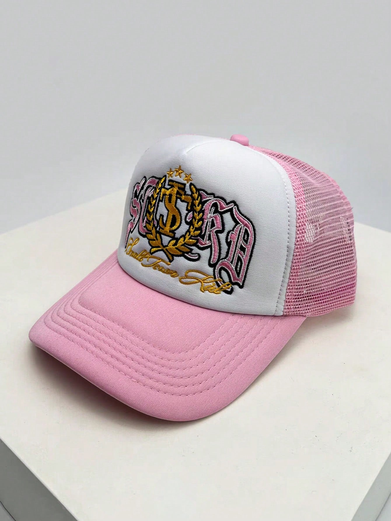 Badge Embroidery Mesh Trucker Snapback Baseball Cap