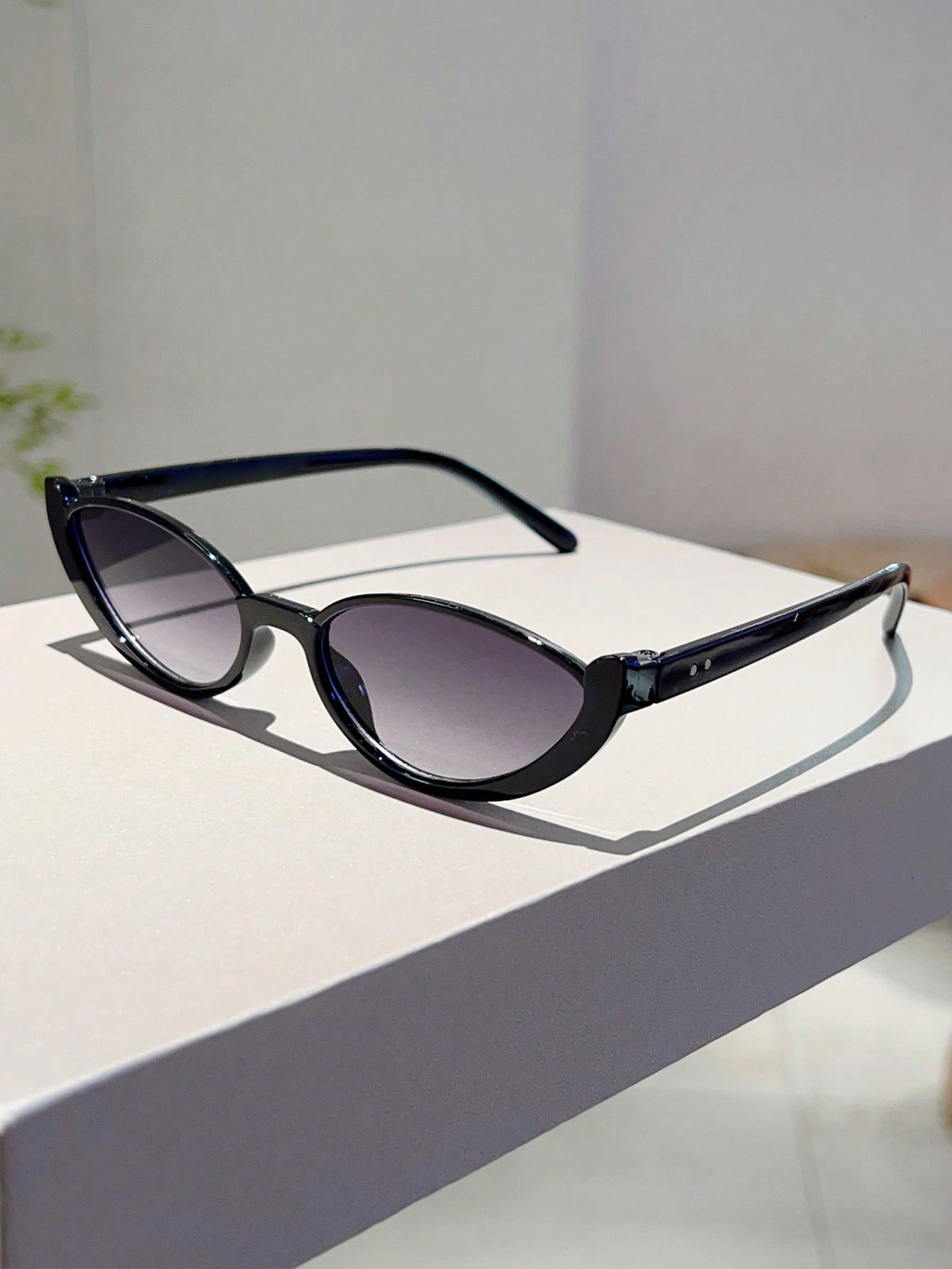 Women's Retro Cat Eye Fashion Vacation Glasses