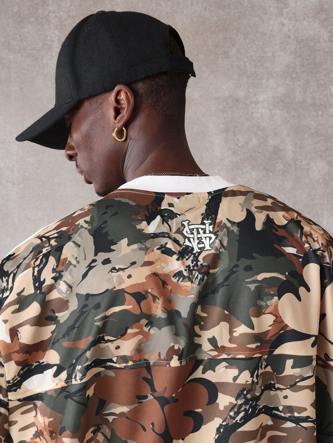 Oversized Multicolor Mesh Drop Shoulder Jersey