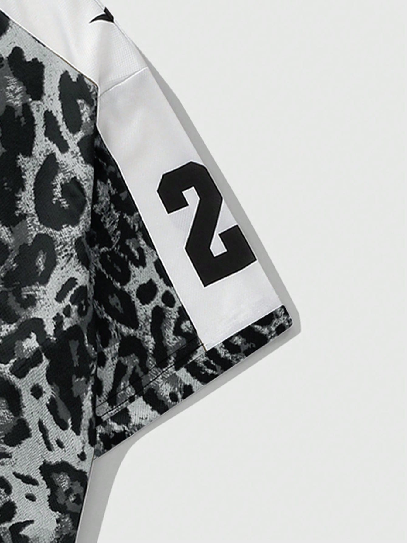 Grey Leopard Print V-Neck Short Sleeve Jersey