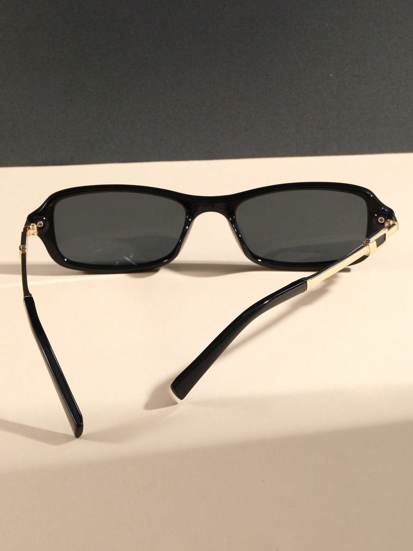 Retro Small Frame Cat Eye Glasses with Metal Legs