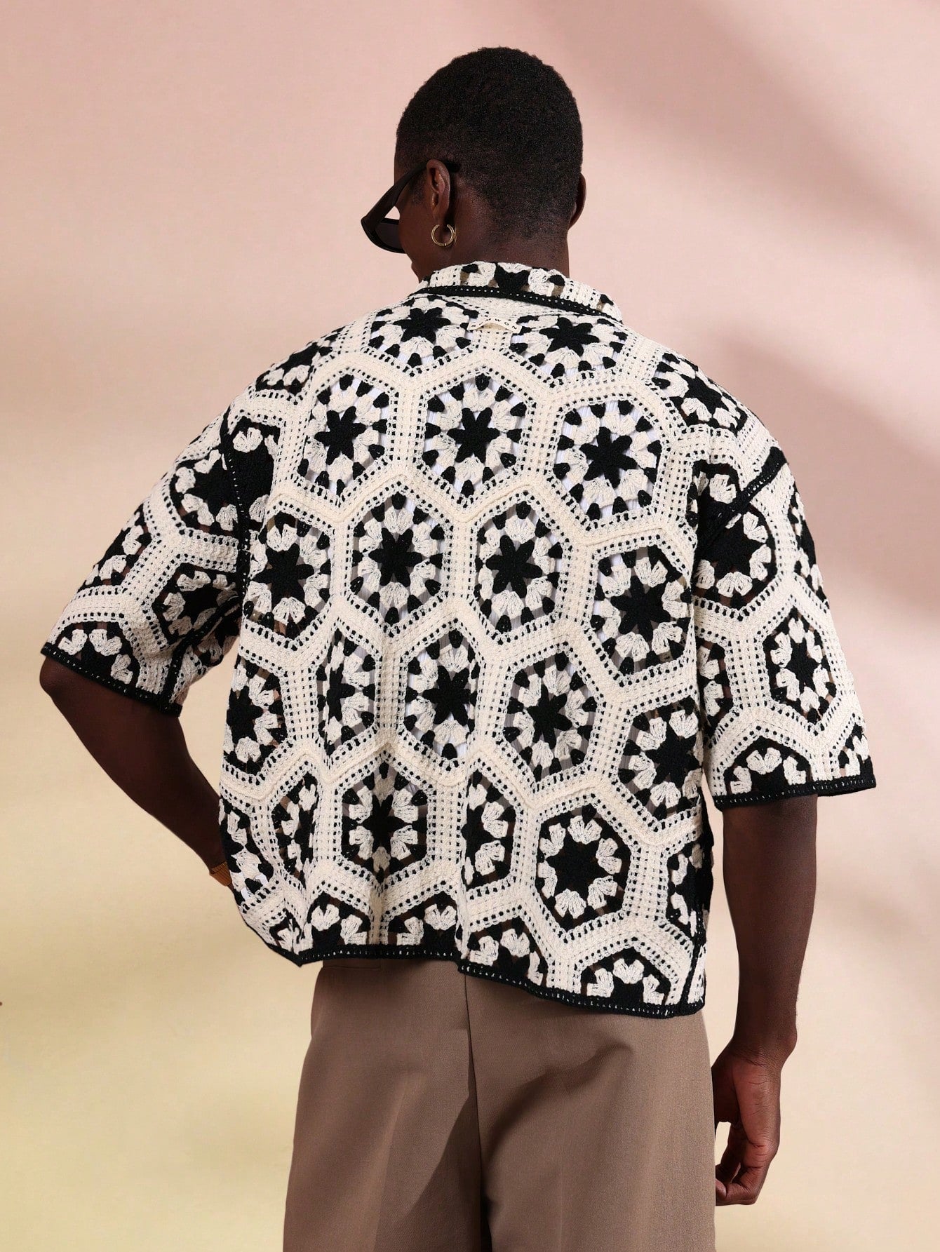 Luxury Short Sleeve Crochet Zip Front Knit Jacket