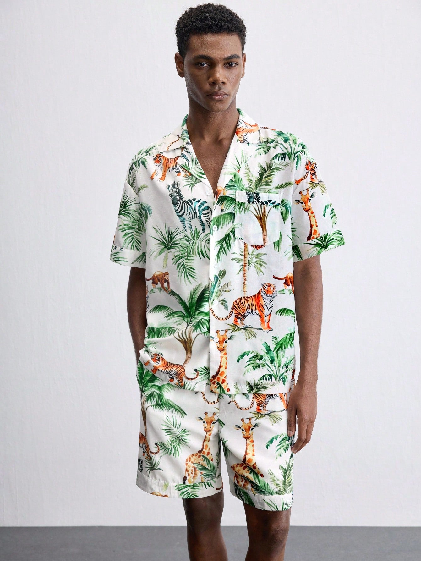 Men’s Hawaiian Palm Tree Print Shirt and Shorts Set