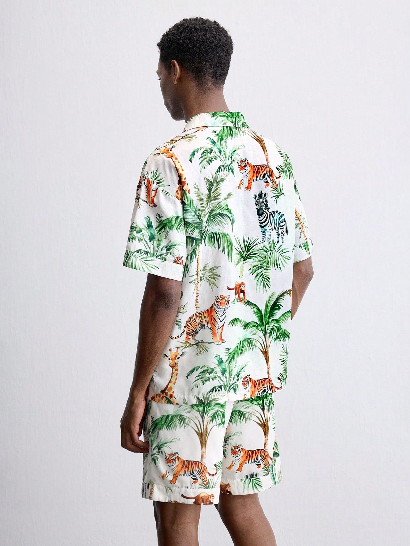 Men’s Hawaiian Palm Tree Print Shirt and Shorts Set