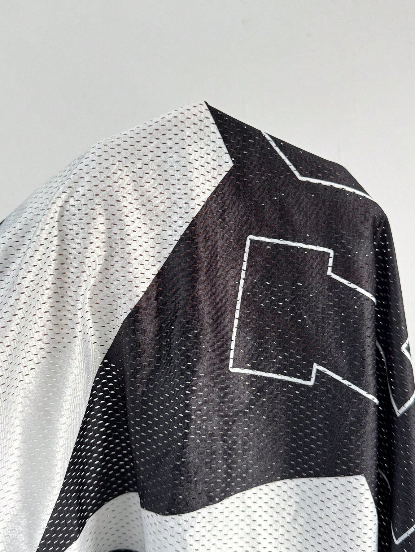 Coolane Women's Y2K Vintage Mesh Black Football Jersey Tee