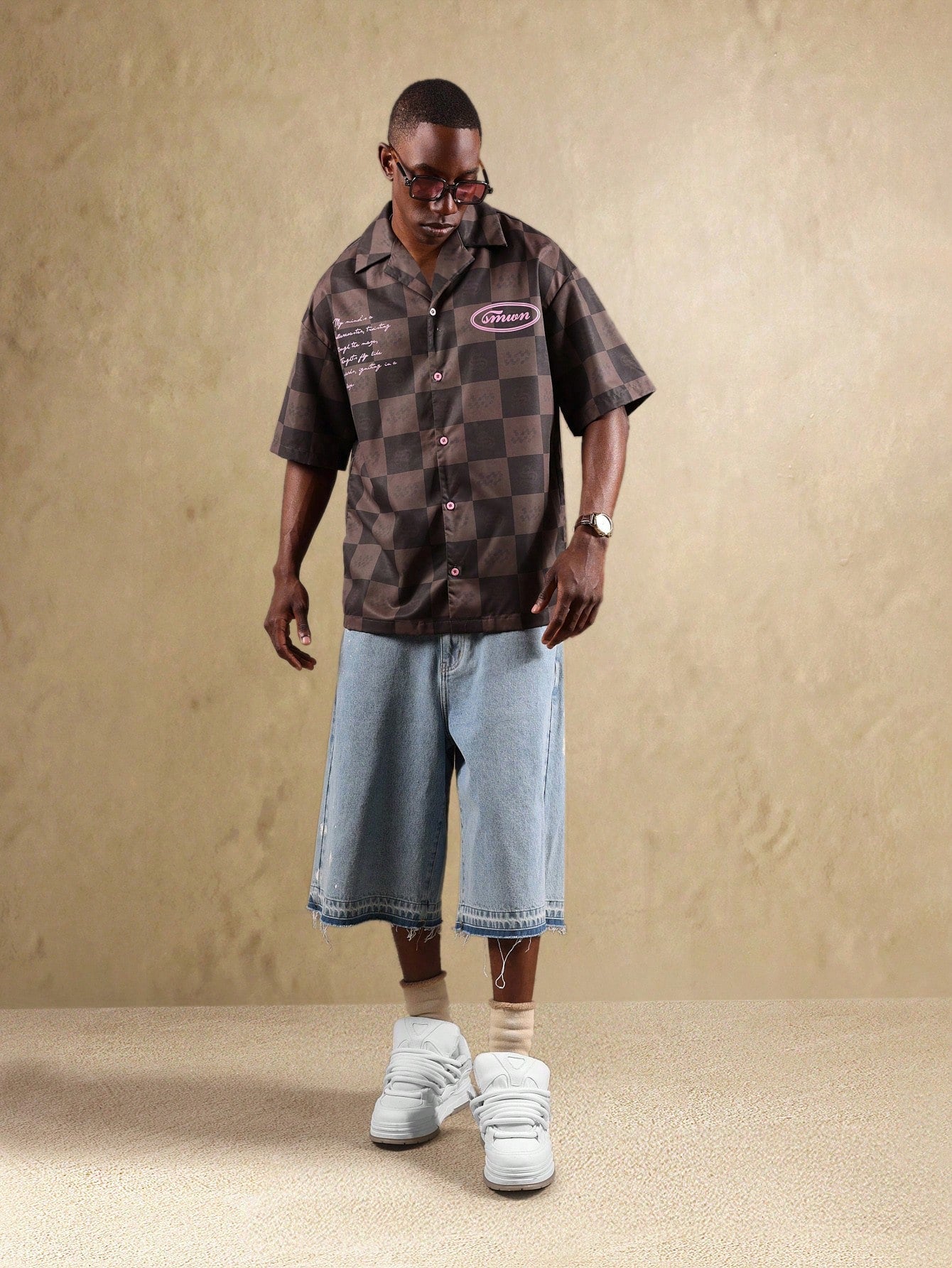 Relaxed Fit Checkered Logo Short Sleeve Shirt