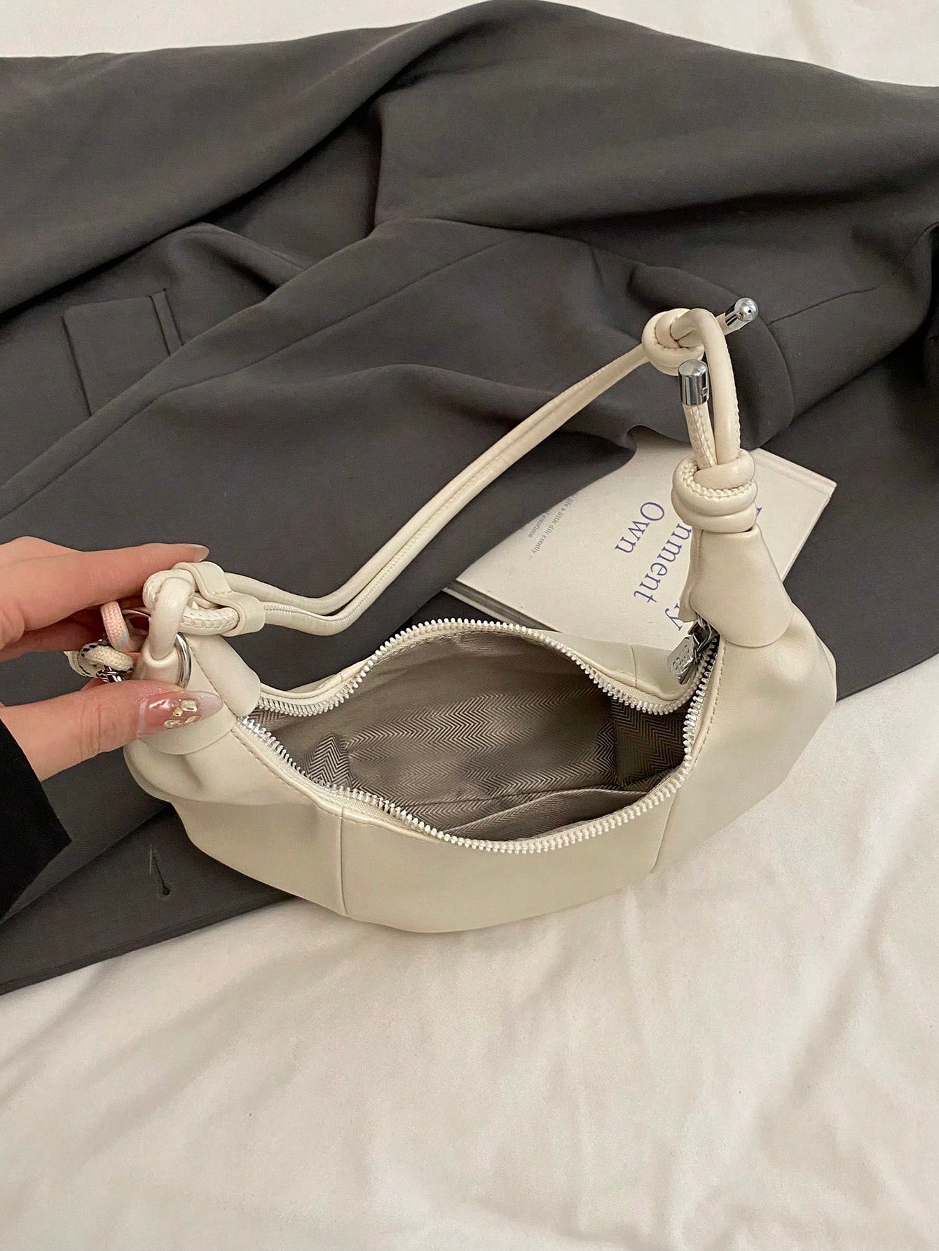 Large Capacity Crescent PU Leather Shoulder Handbag