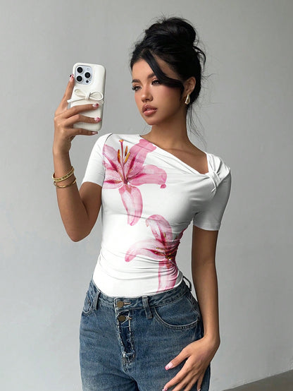 Gaze Ruched Asymmetric Floral Short Sleeve Tee