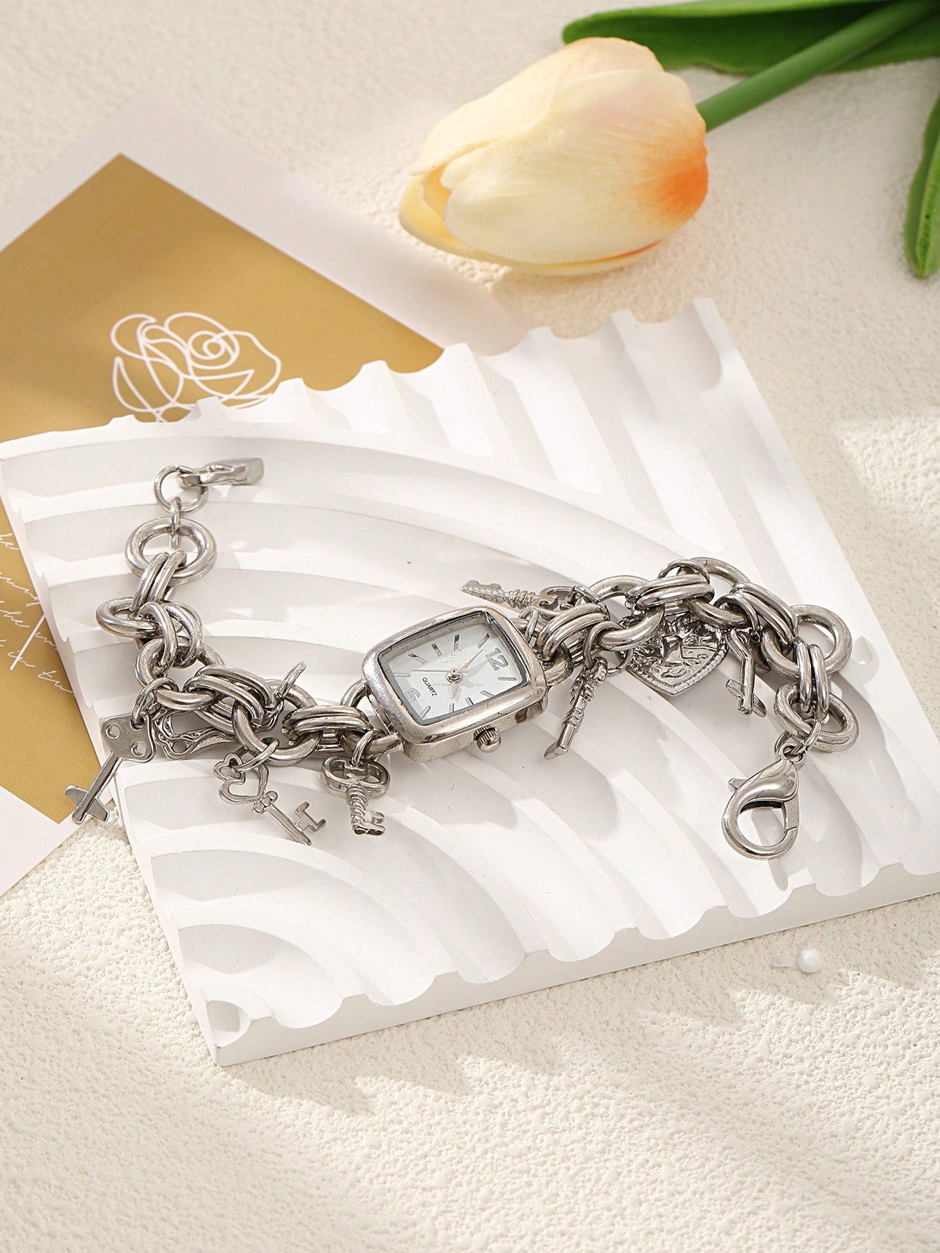 Retro Bohemian Women’s Diamond Key Bracelet Watch