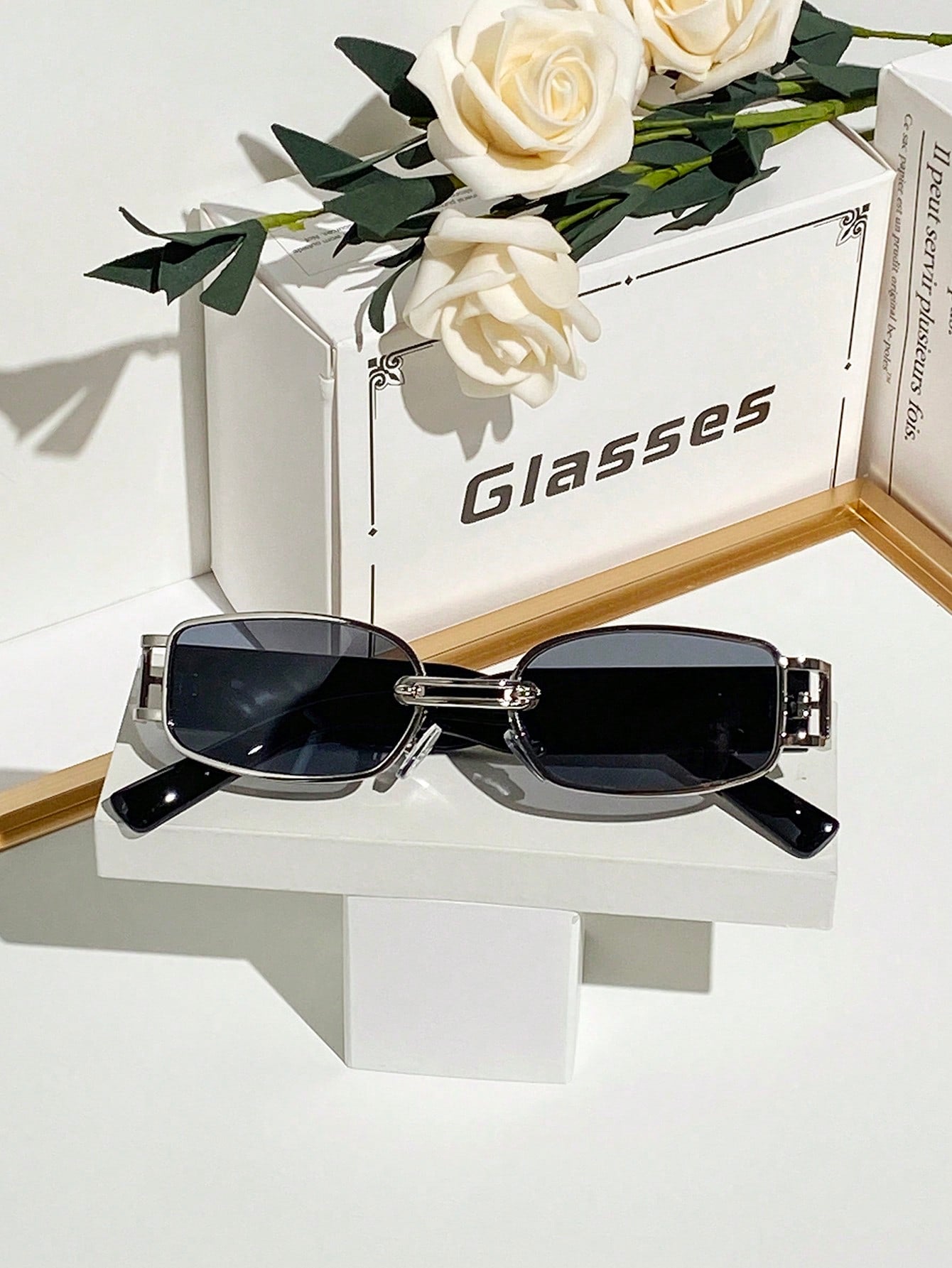 Women’s Retro Narrow Square Metal Korean Style Shades