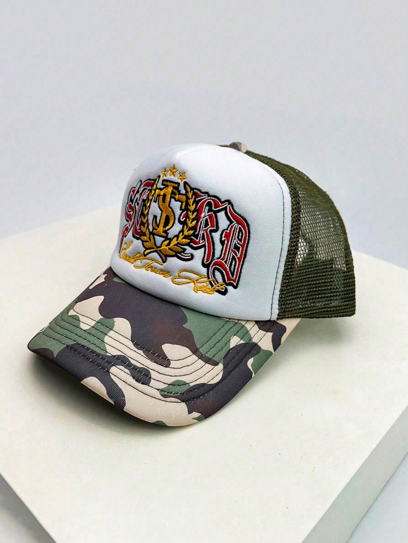 Badge Embroidery Mesh Trucker Snapback Baseball Cap
