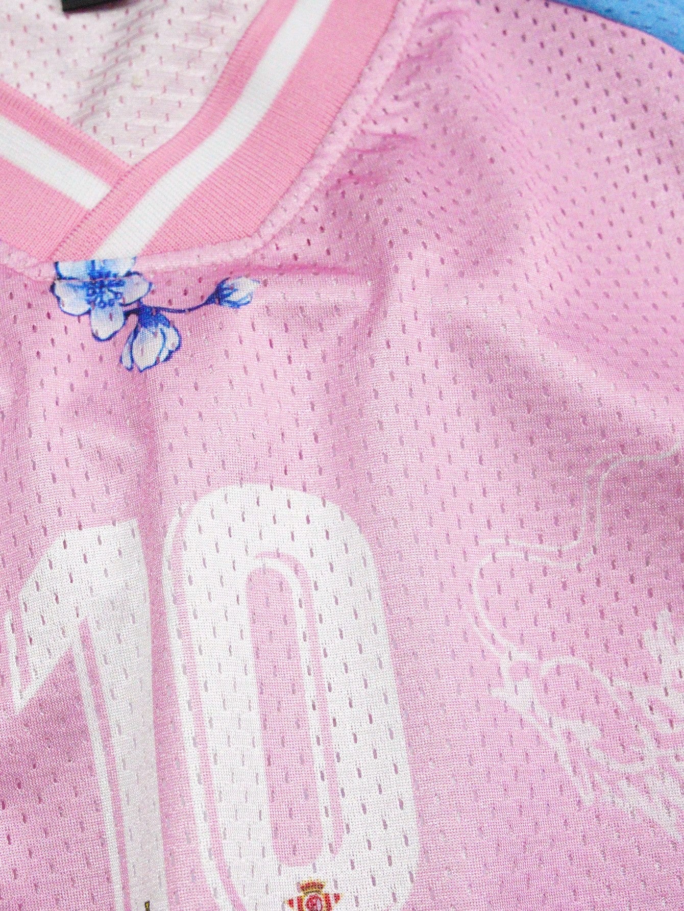 Pink Letter Striped & Plant Print V-Neck Soccer Jersey