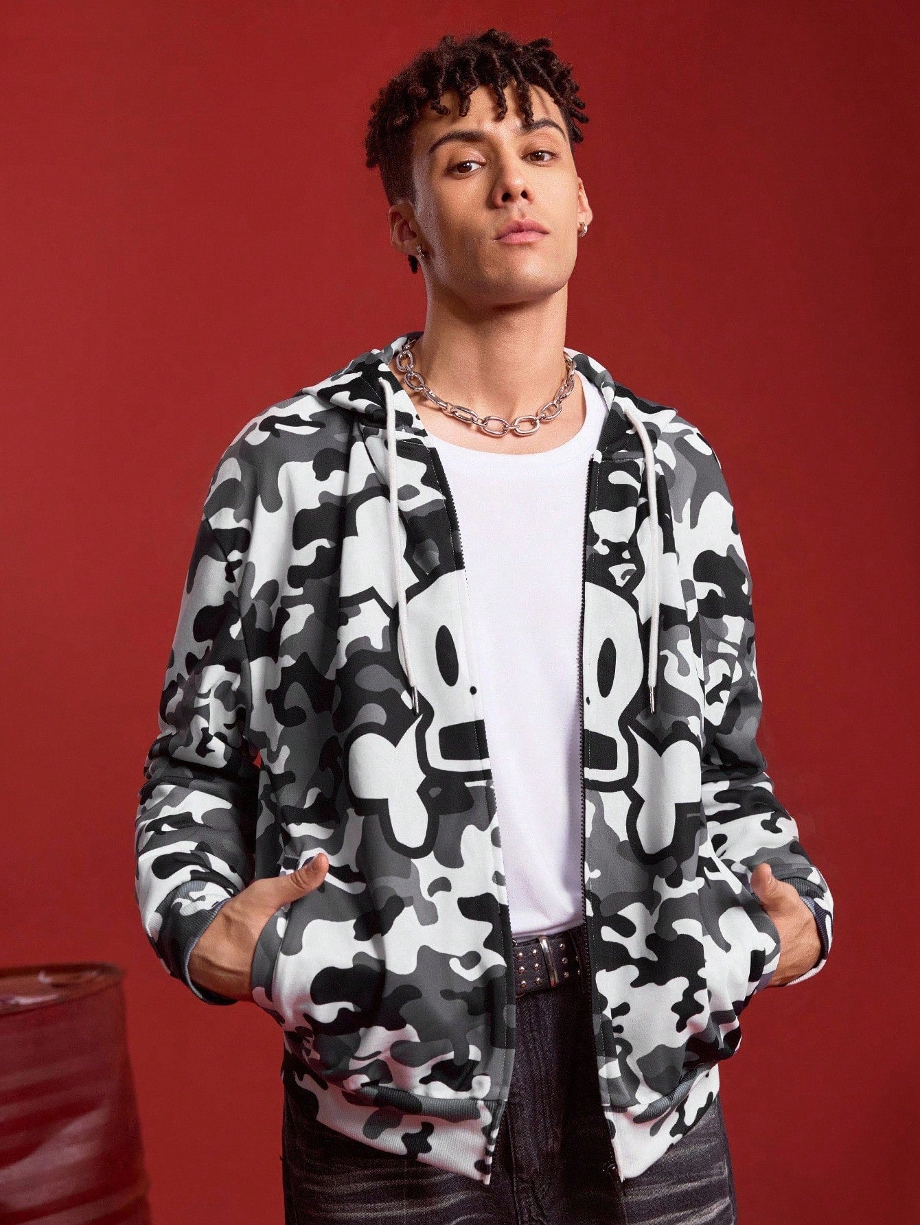 Paul Frank X SHEIN Men Cartoon Camo Hoodie