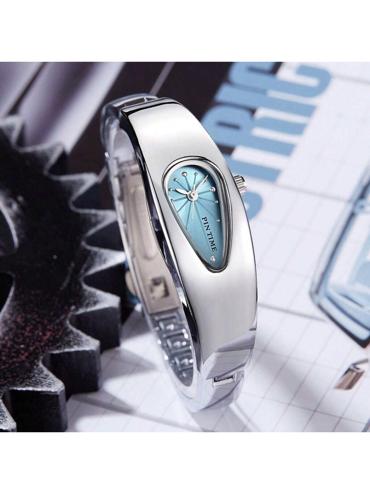 Y2K Retro Water Drop Bracelet Watch for Men & Women