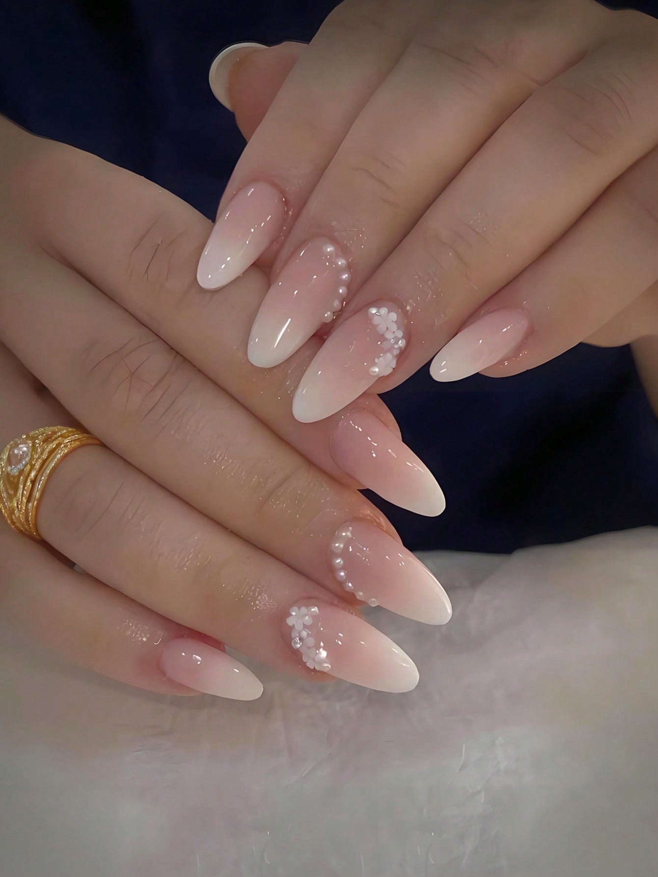 24pcs Summer Flower & Pearl Ombre French Almond Nails