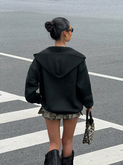 Avant-Garde Grommet Black Hooded Cropped Sweatshirt
