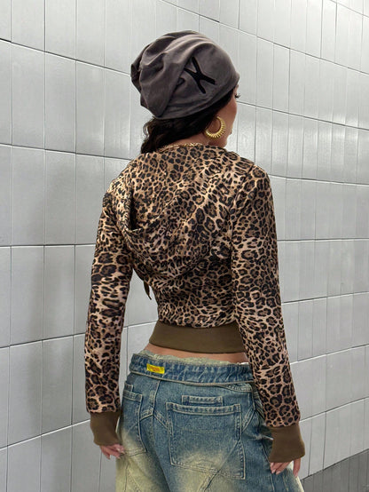 Women's Chic Leopard Print Fitted Zip-Up Short Hoodie