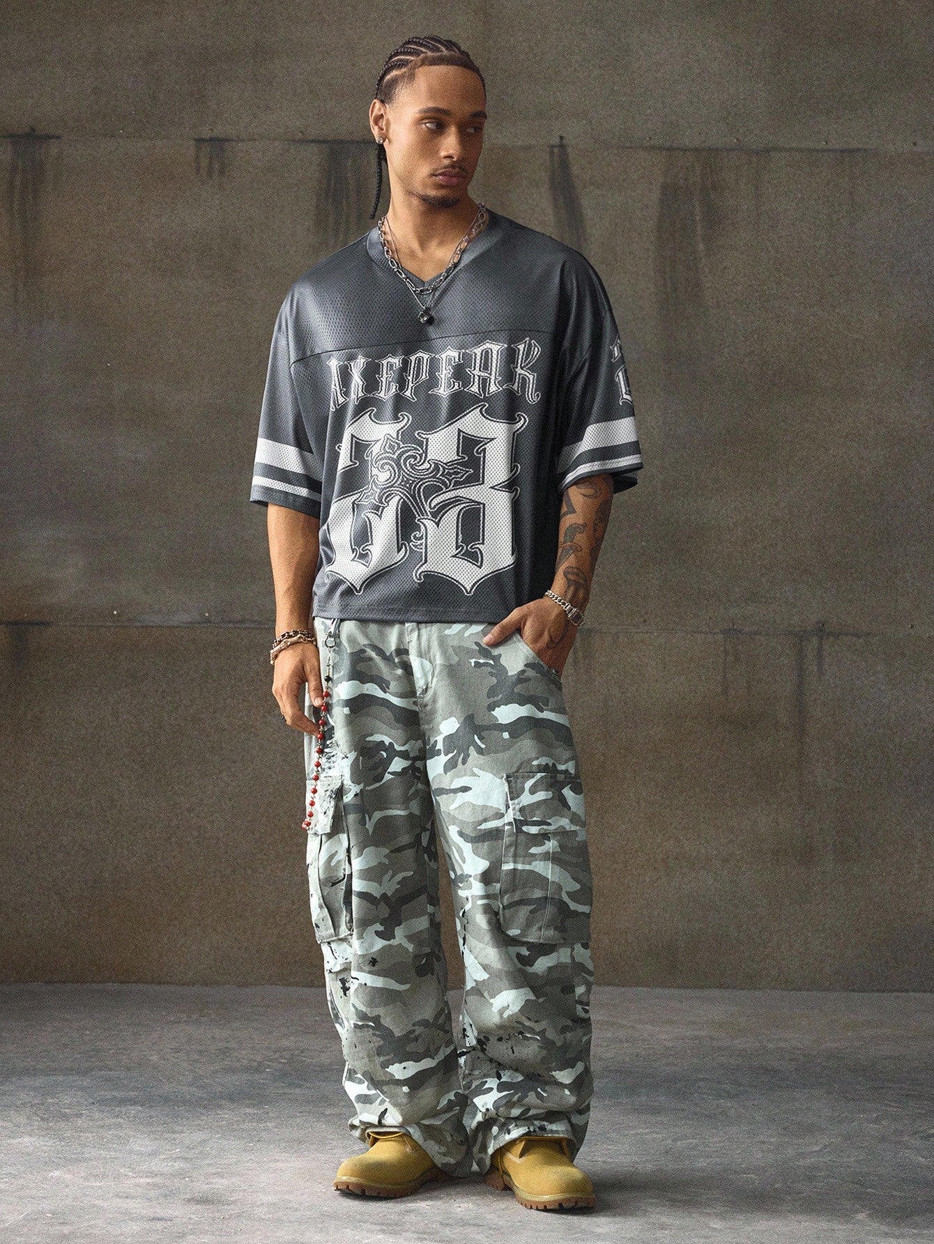 Grey Animal Letter & Tropical Print Sweetheart Neck Mesh Jersey