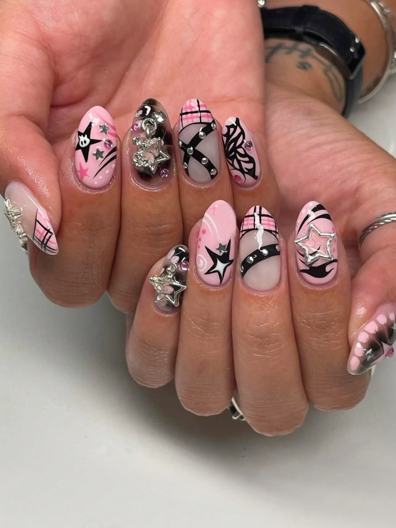 24pcs Y2K Pink Metallic Star Almond Press-On Nails