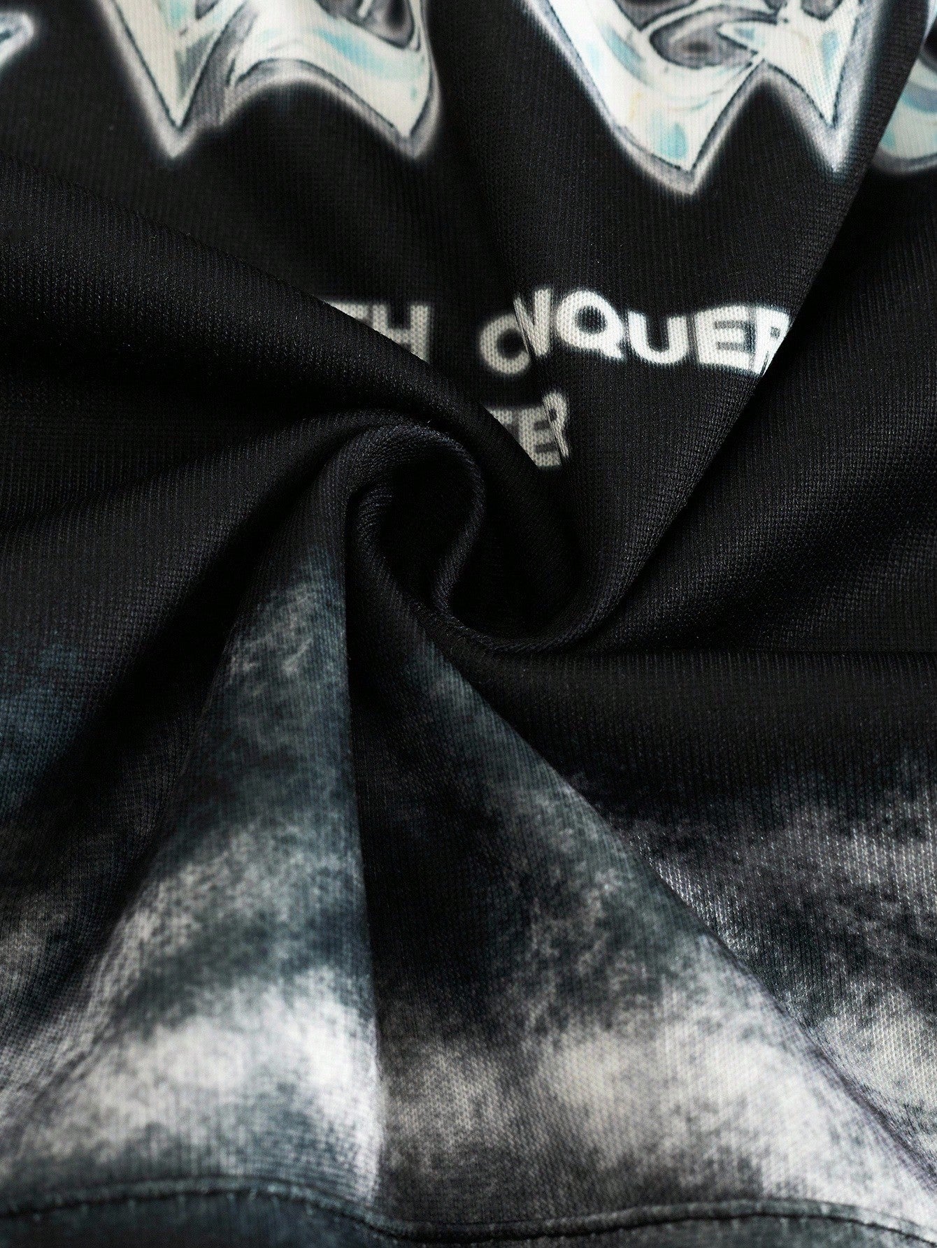 Men Ombre Letter Print Hoodie
