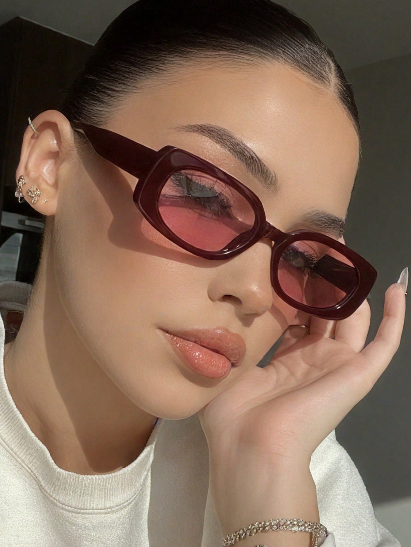 Retro Burgundy Oval Small Frame Fashion Glasses