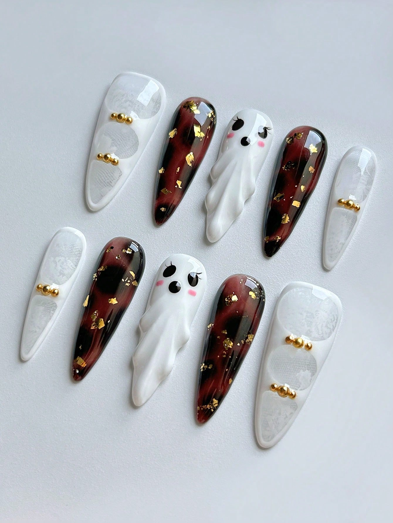 Halloween 3D Ghost Almond Press-On Nails with Amber