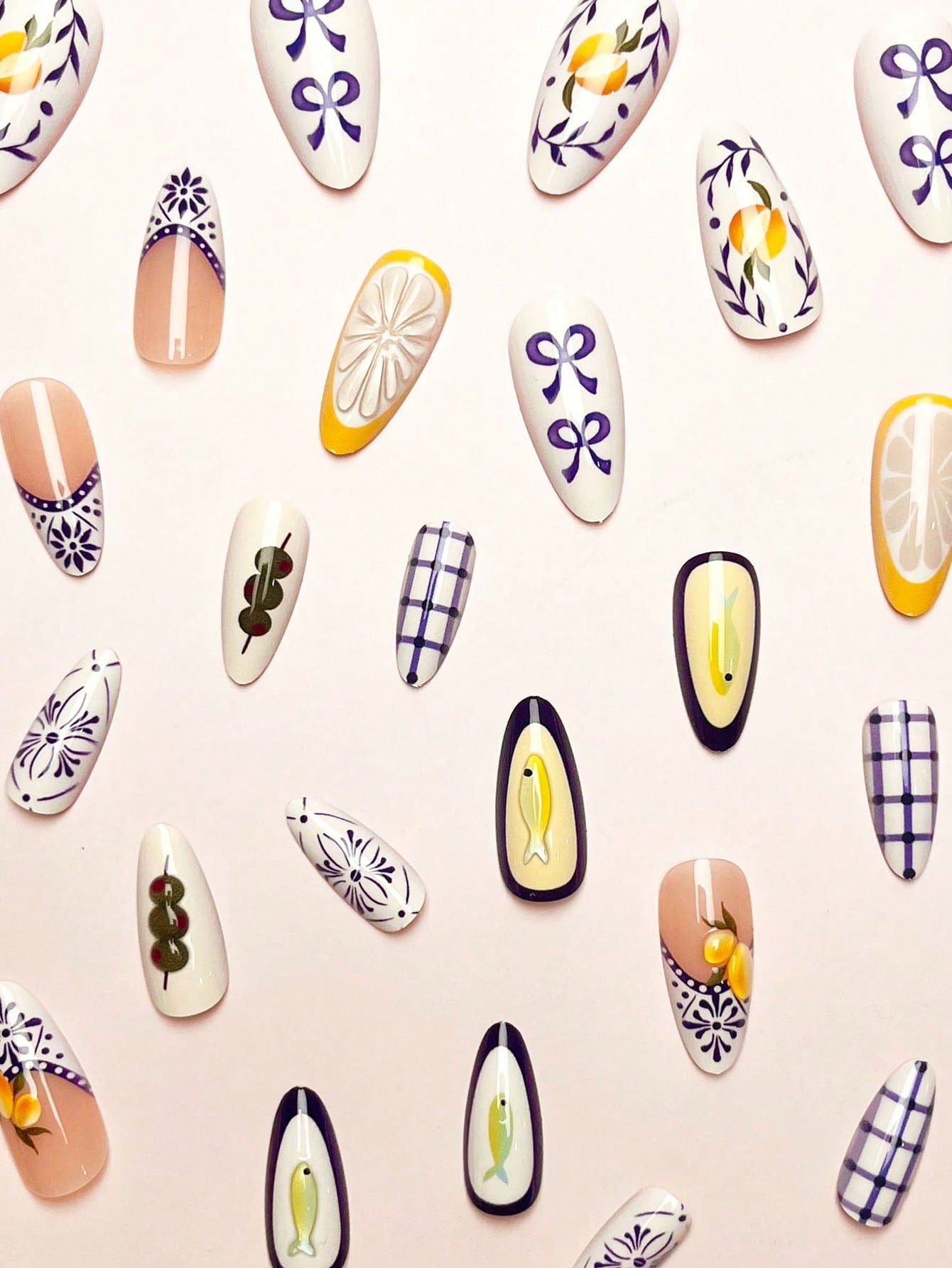 24pcs French Almond 3D Lemon & Blue Plaid Nails